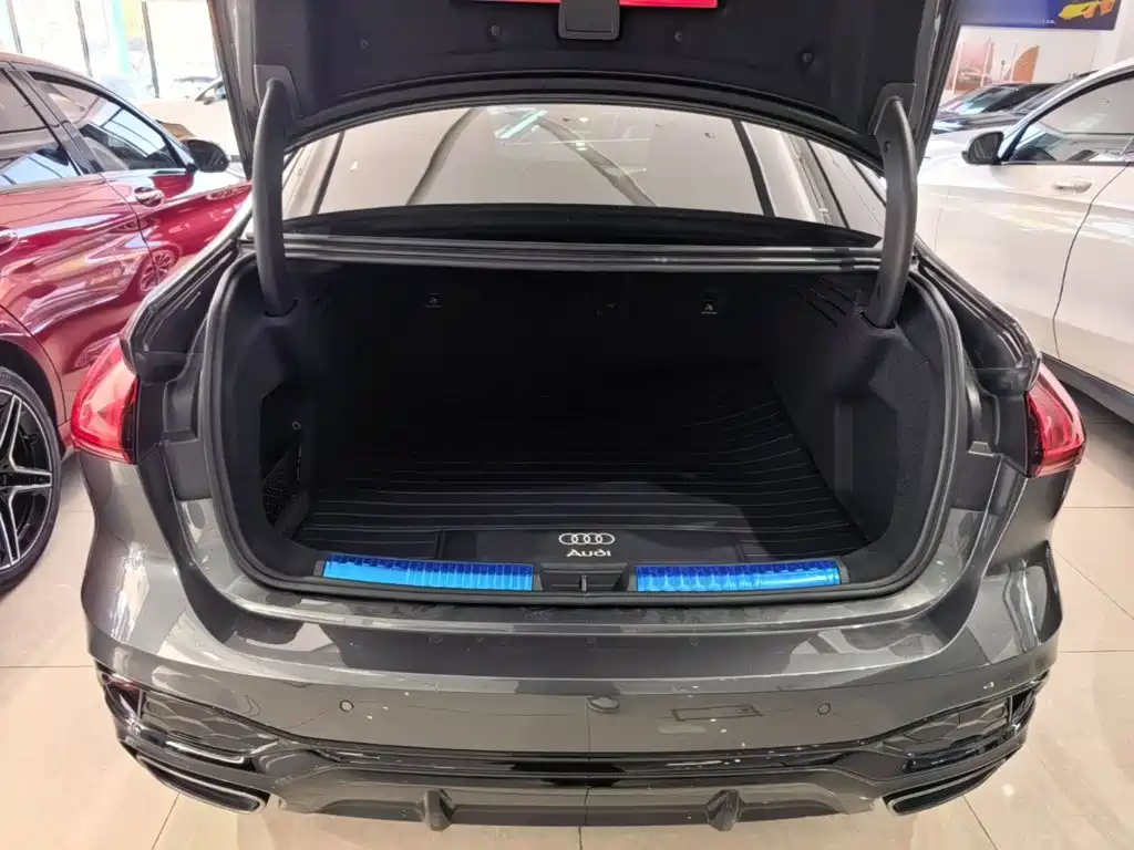 Audi A5L — миниатюра 19
