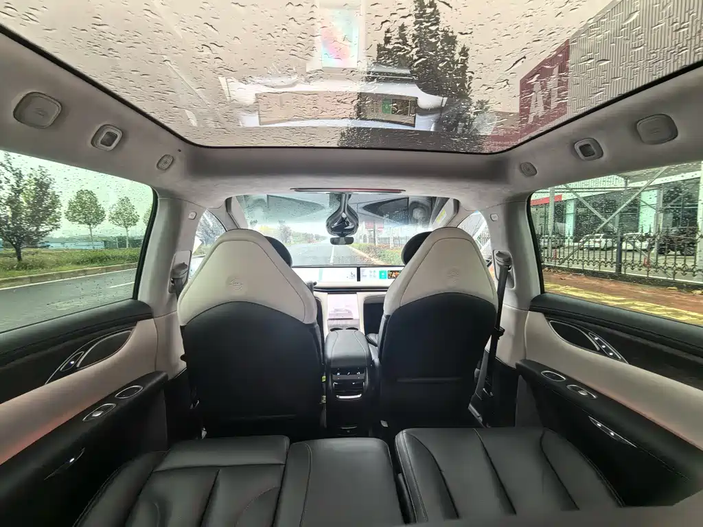 ZHIJI AUTOMOBILE ZHIJI LS7