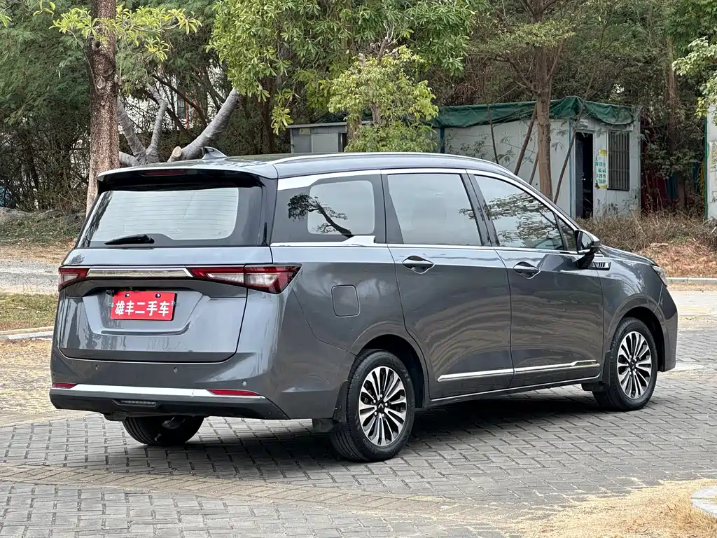 WULING WULING JIACHEN