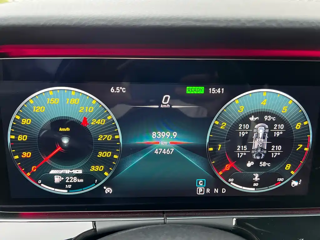 MERCEDES-BENZ AMG GT