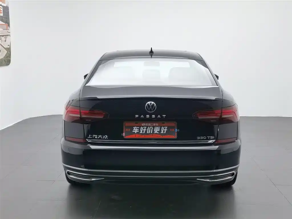 Volkswagen Passat 2021 330TSI Luxury