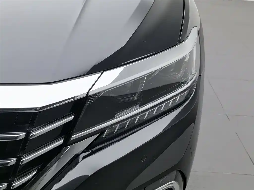 Volkswagen Passat 2021 330TSI Luxury