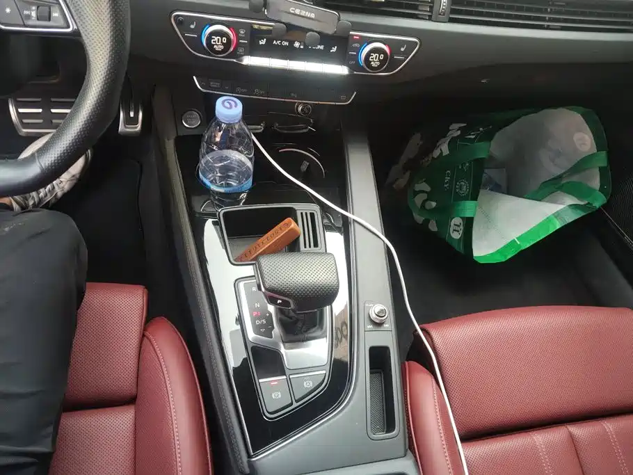 Audi A4L — миниатюра 16