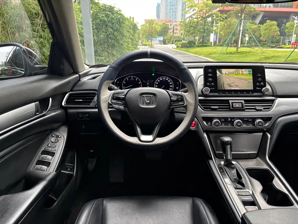 Honda Accord 2018 260TURBO Elite V