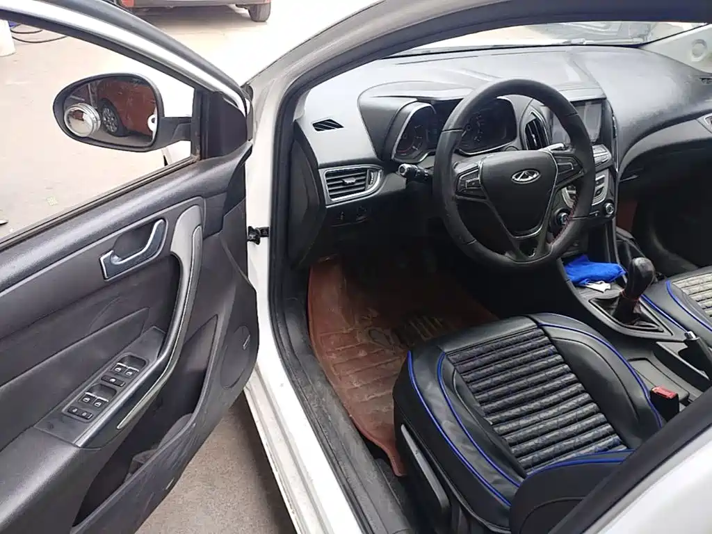Chery Arrizo 5 — миниатюра 16