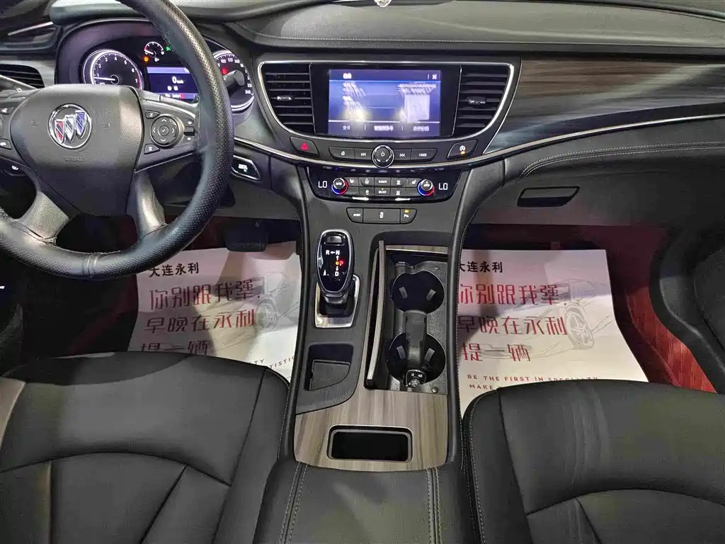 Buick LaCrosse — миниатюра 5