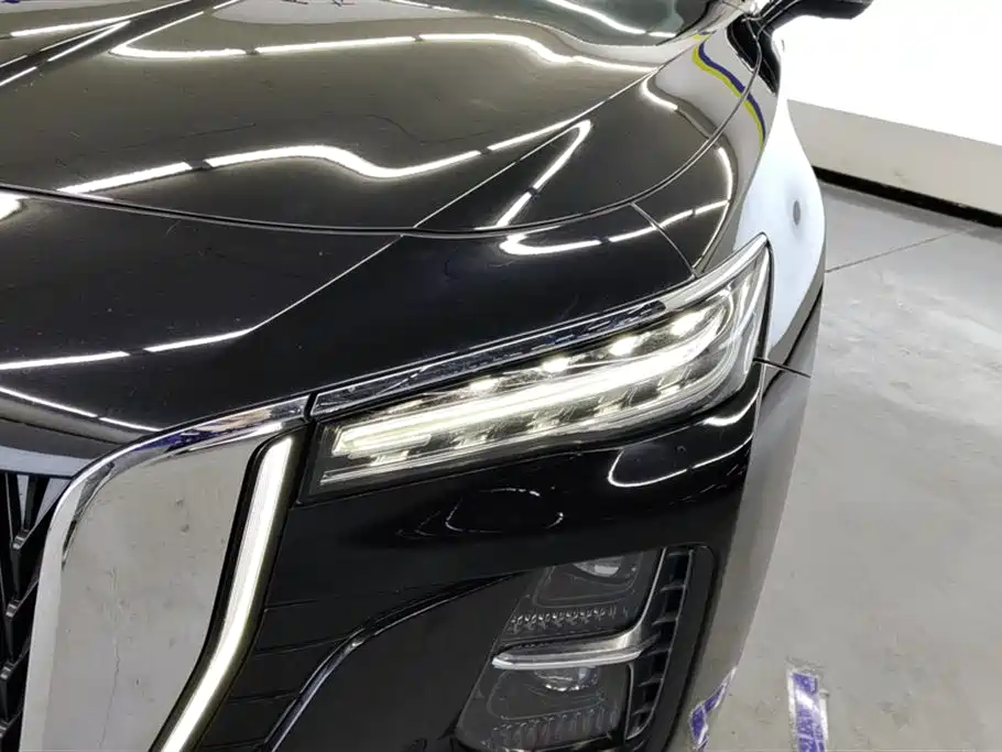Hongqi H5 2023 2.0T AT