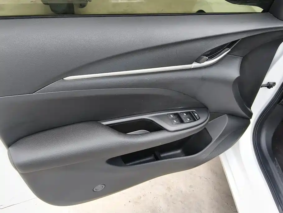Buick Excelle — миниатюра 7