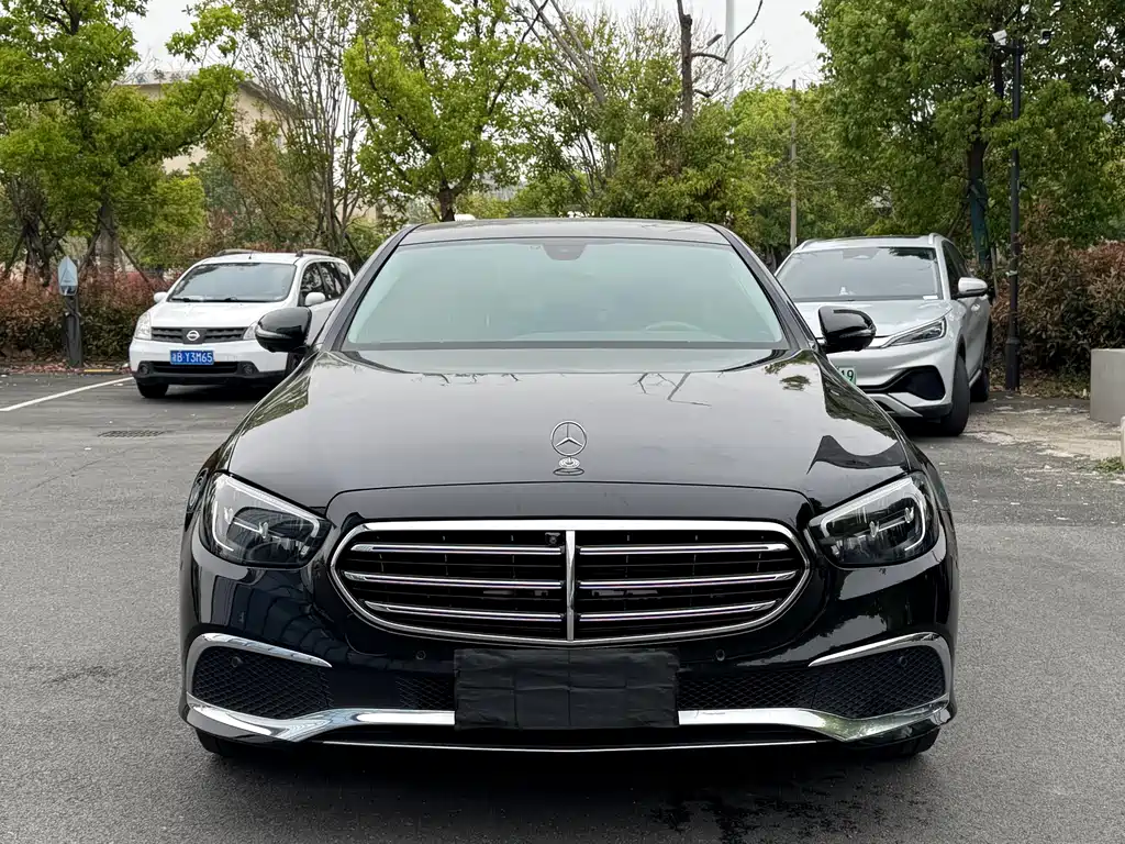 Mercedes-Benz E-Class E 2023 E 300 L Luxury