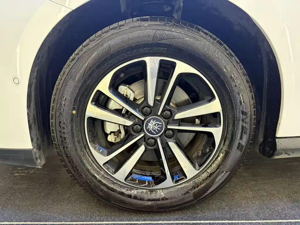 BYD Qin PLUS — миниатюра 12
