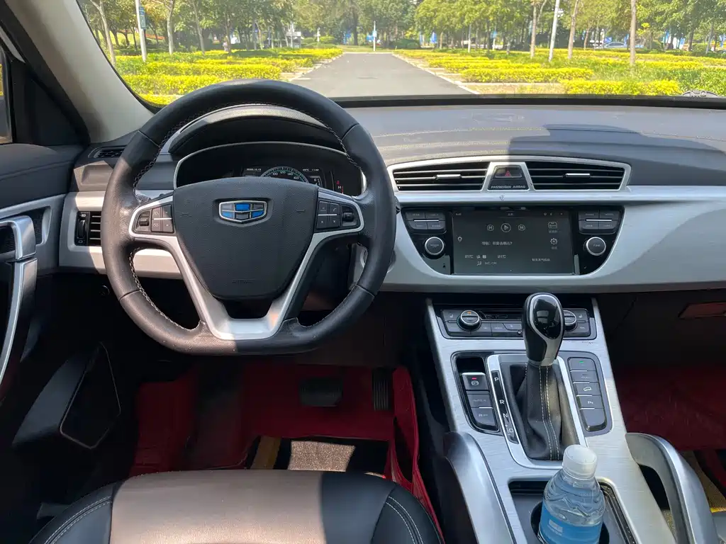 Geely Boyue — миниатюра 17