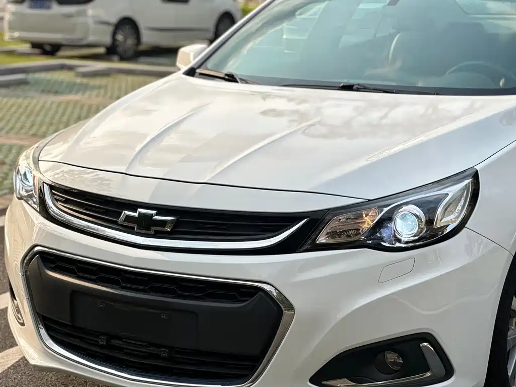 Chevrolet Malibu — миниатюра 12