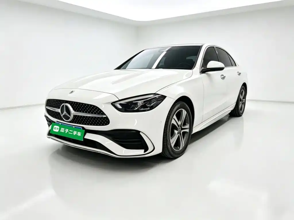 Mercedes-Benz C-Class — миниатюра 2