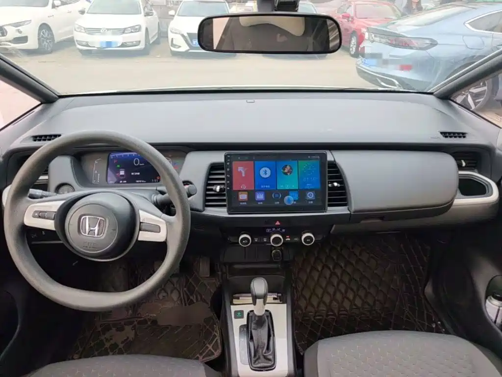 Honda Fit — миниатюра 10