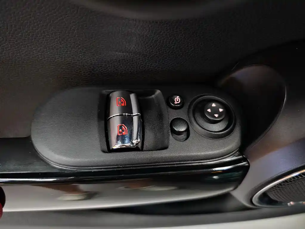 MINI Mini — миниатюра 14