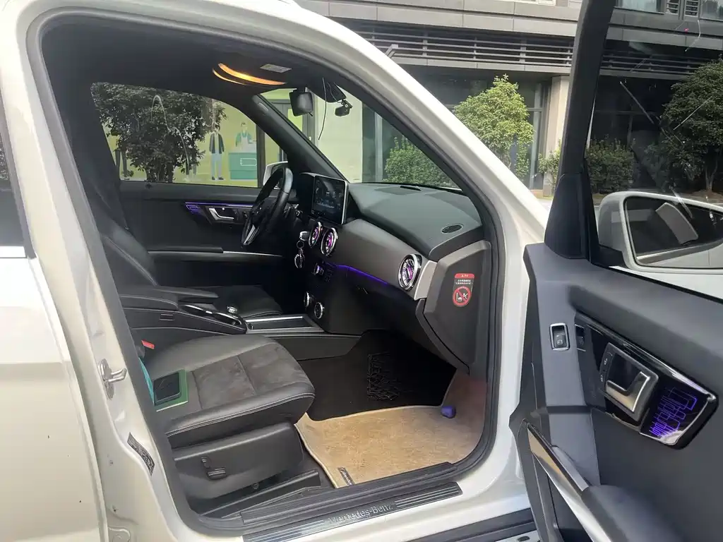 Mercedes-Benz GLK-Class — миниатюра 9