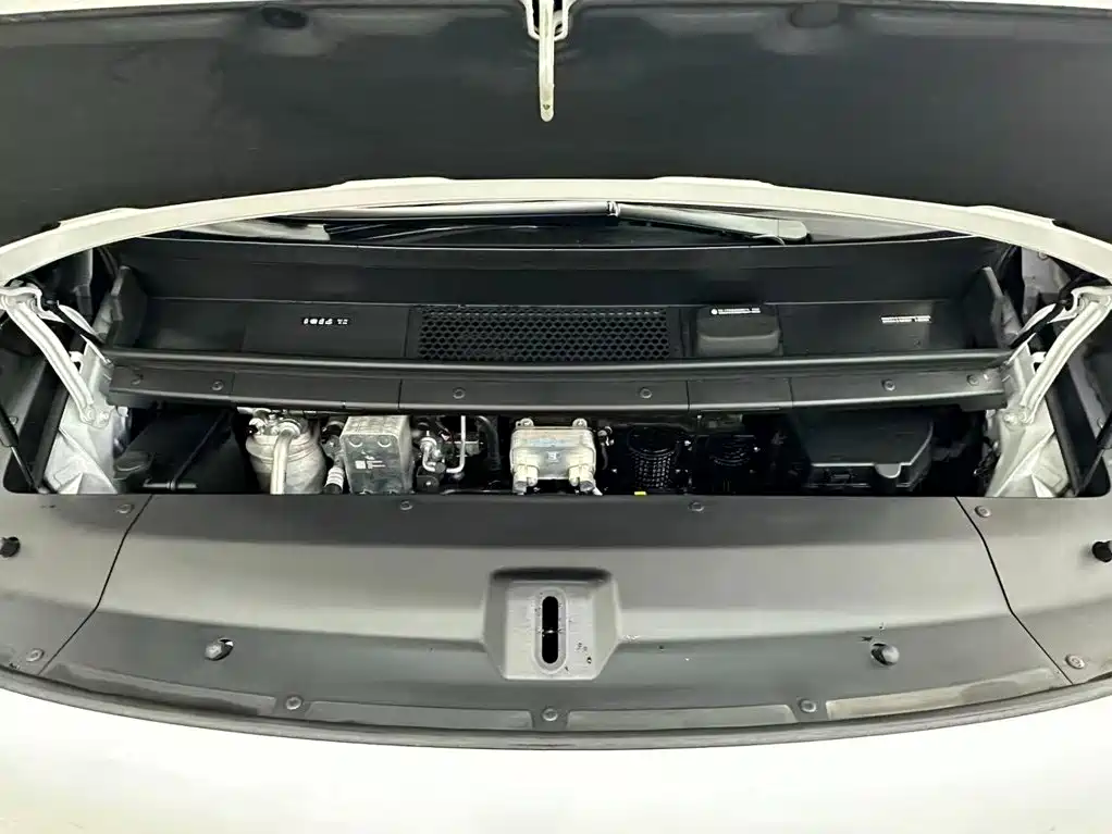 Li Auto Li MEGA — миниатюра 7
