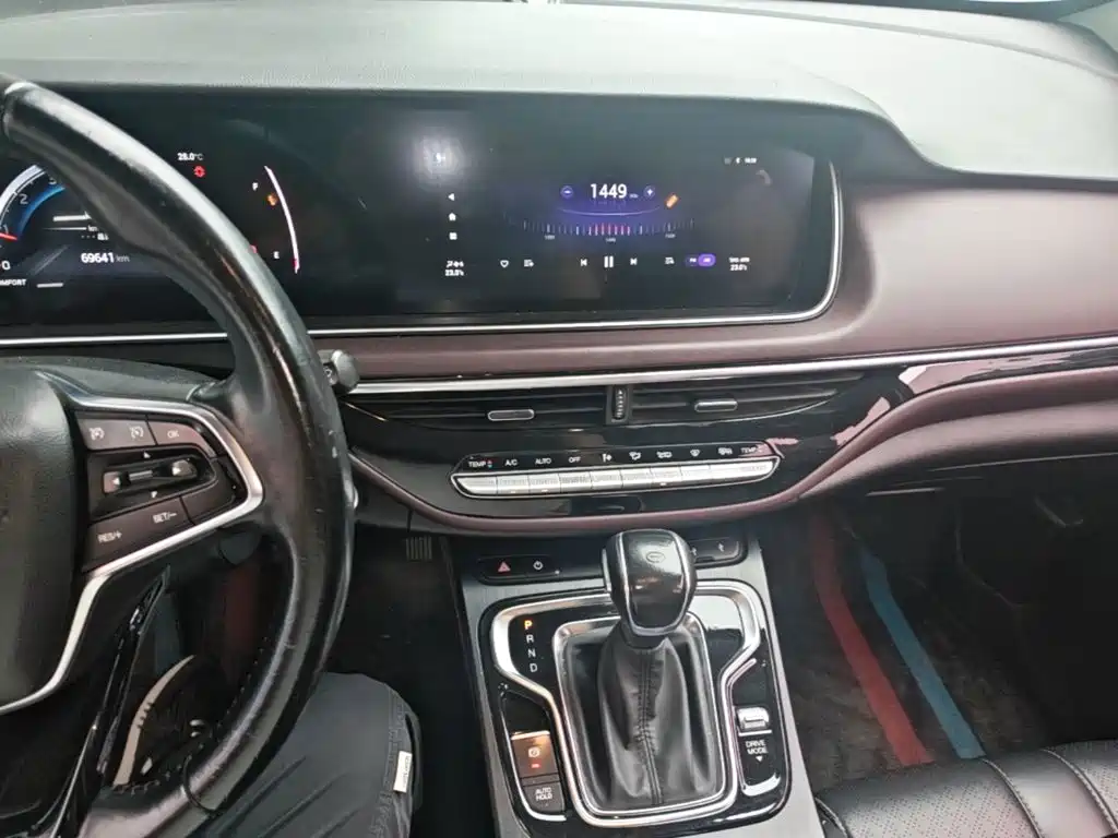 GAC Motor Trumpchi M6 — миниатюра 13