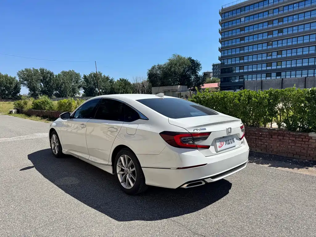 Honda Accord — миниатюра 6
