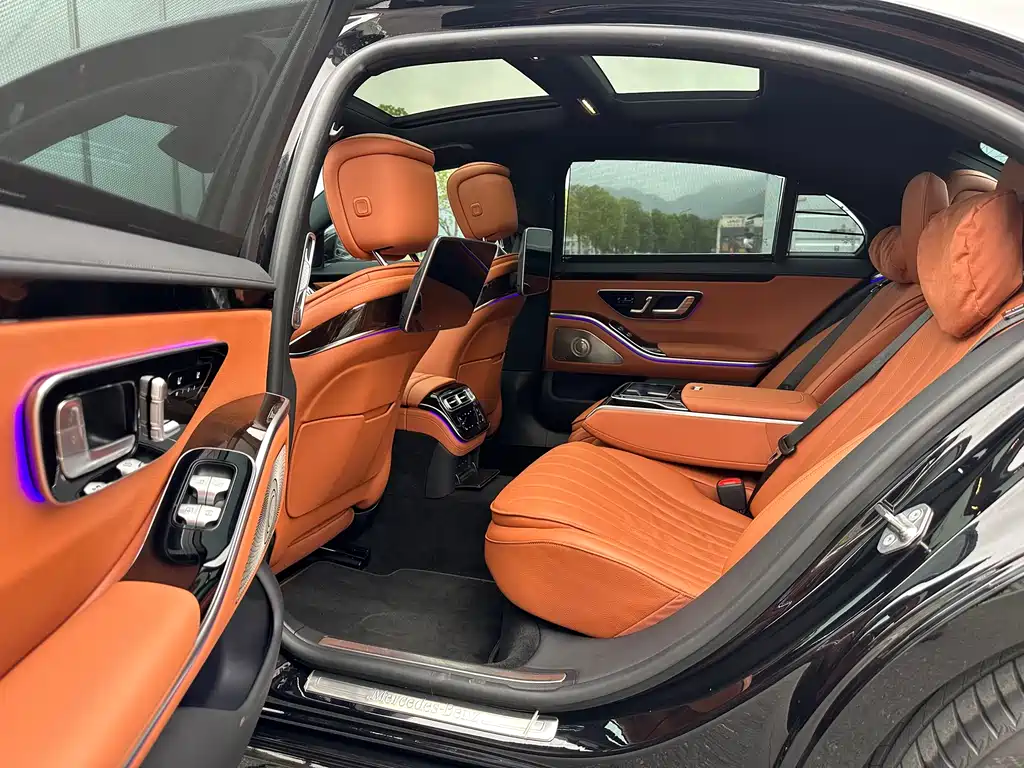 MERCEDES-BENZ S CLASS