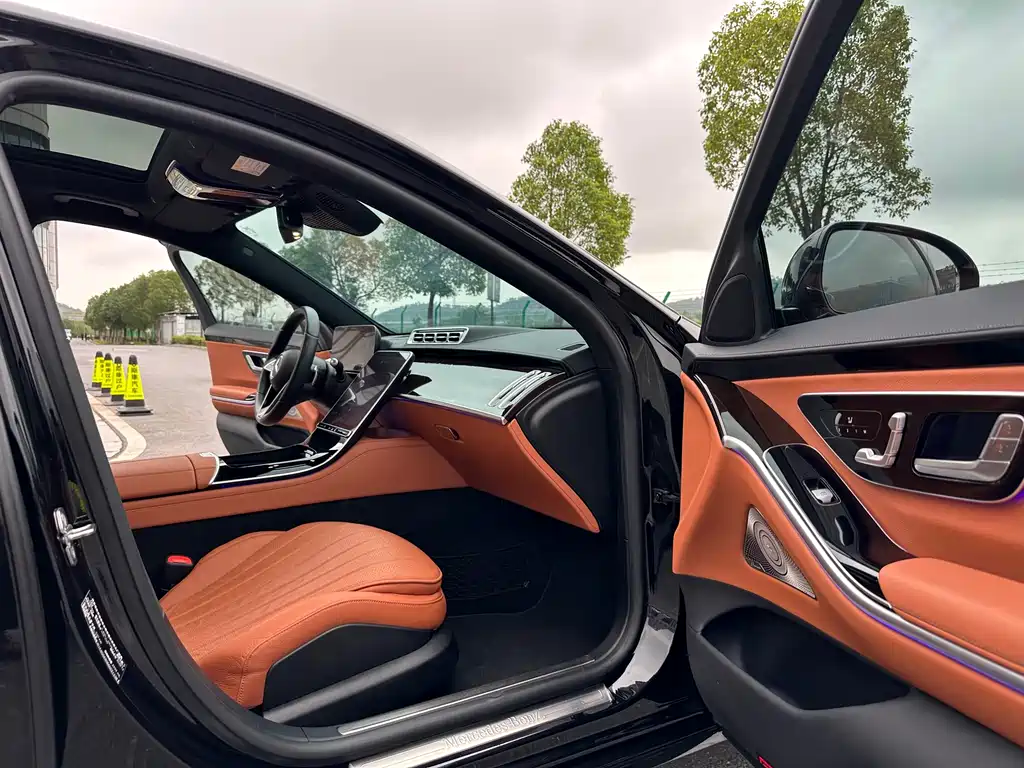 MERCEDES-BENZ S CLASS