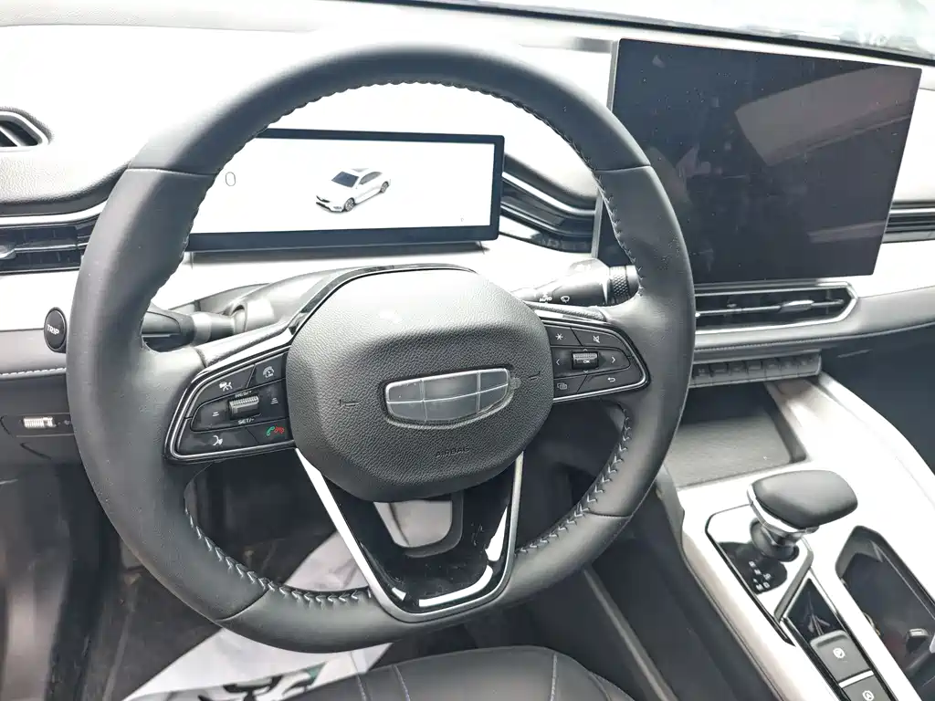 Geely Preface 2025 1.5TD