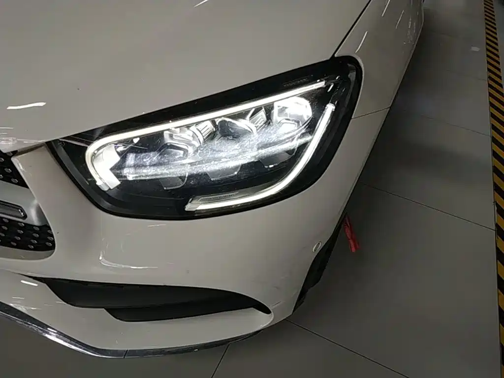 Mercedes-Benz GLC — миниатюра 24