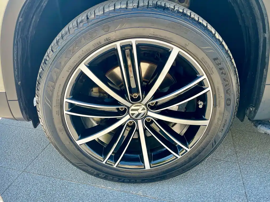 Volkswagen Tiguan — миниатюра 22