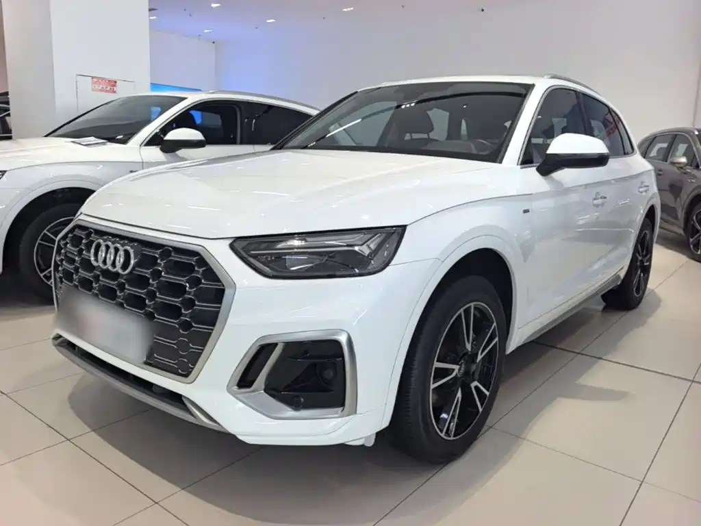 Audi Q5L — миниатюра 2