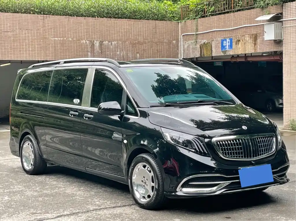 Mercedes-Benz Vito 2021 2.0T 7 мест