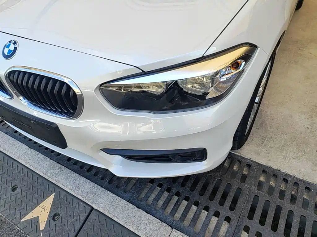 BMW 1 Series (Import) — миниатюра 24
