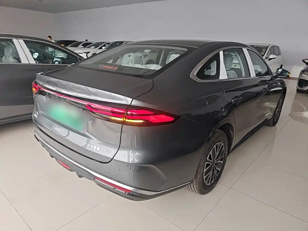 Geely Galaxy Galaxy 6 6 2026 125km