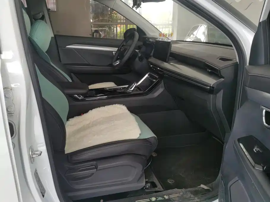 Wuling Xingchen — миниатюра 8