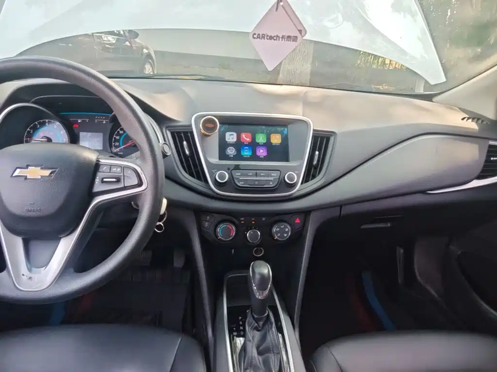 Chevrolet Cavalier — миниатюра 13