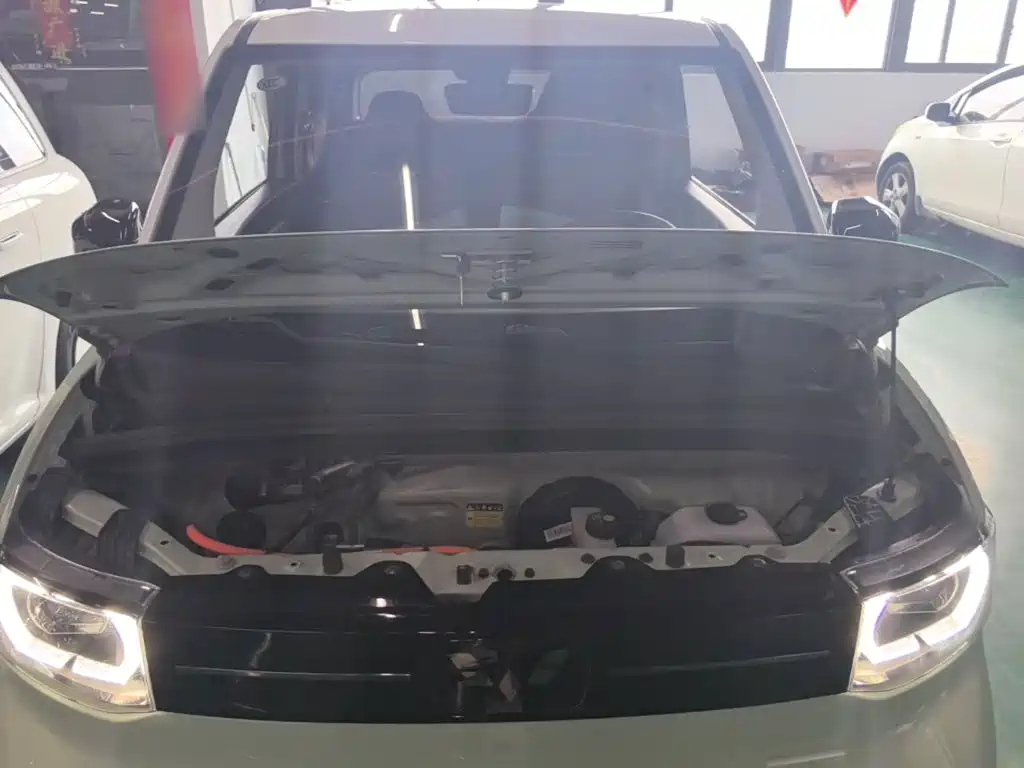Wuling MINIEV — миниатюра 20