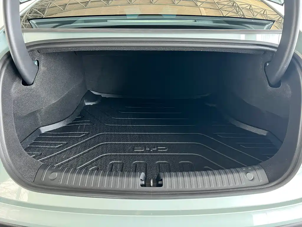 BYD Seal 06 06 2025 EV 545KM Premium
