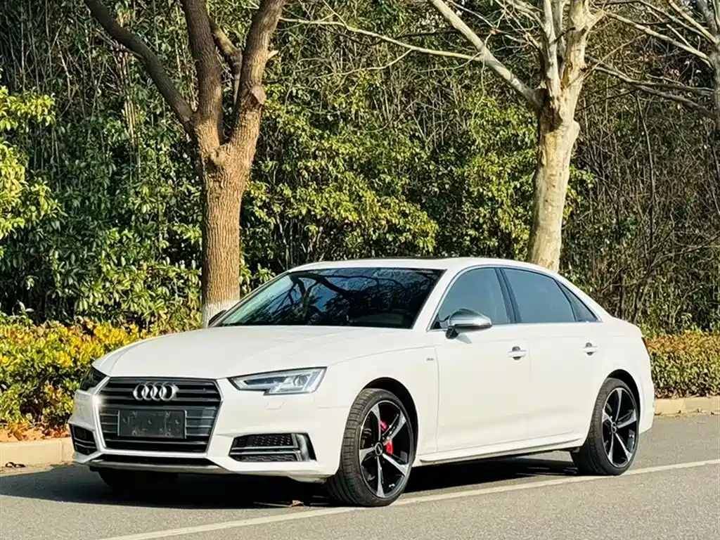 Audi A4L 2018 30 40 TFSI Fashion