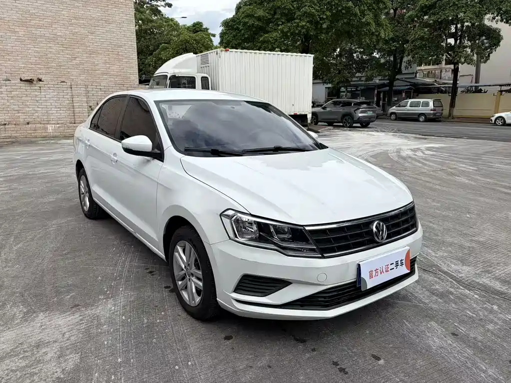 Volkswagen Jetta — миниатюра 3