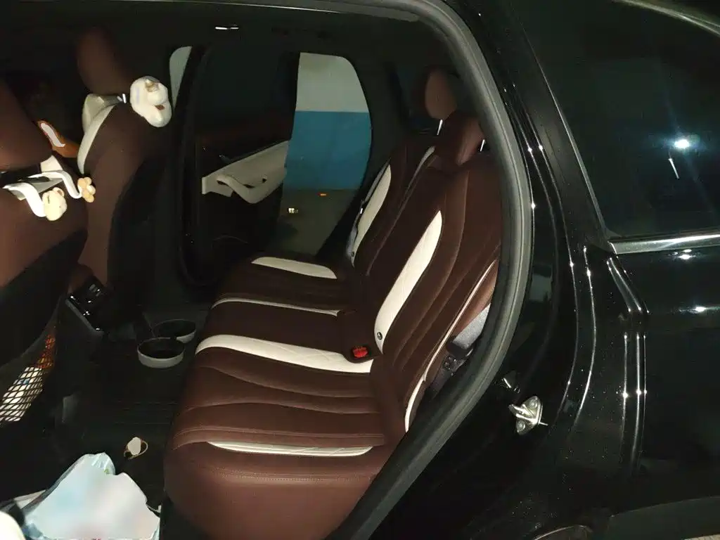 Geely Xingyue L — миниатюра 13