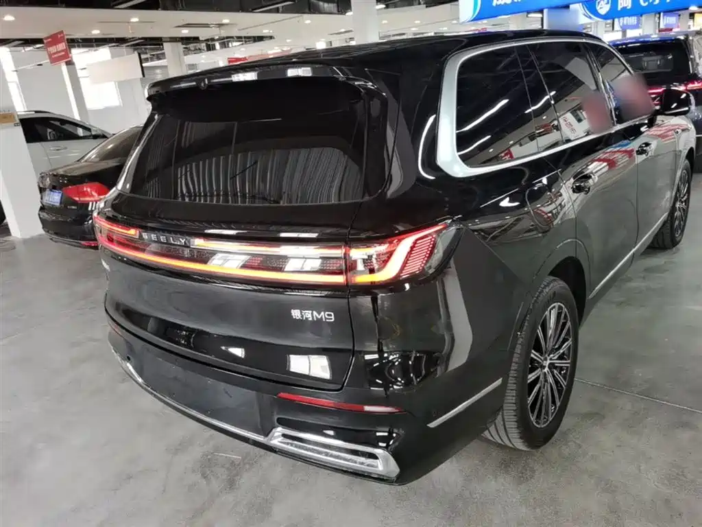 Geely Galaxy Galaxy M9 M9 2025 210km