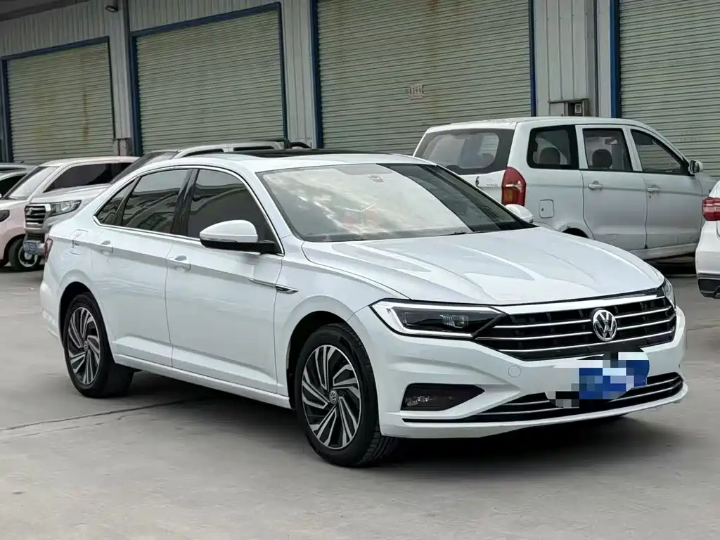 Volkswagen Sagitar 2022