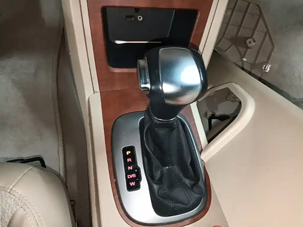 Roewe 350 — миниатюра 14