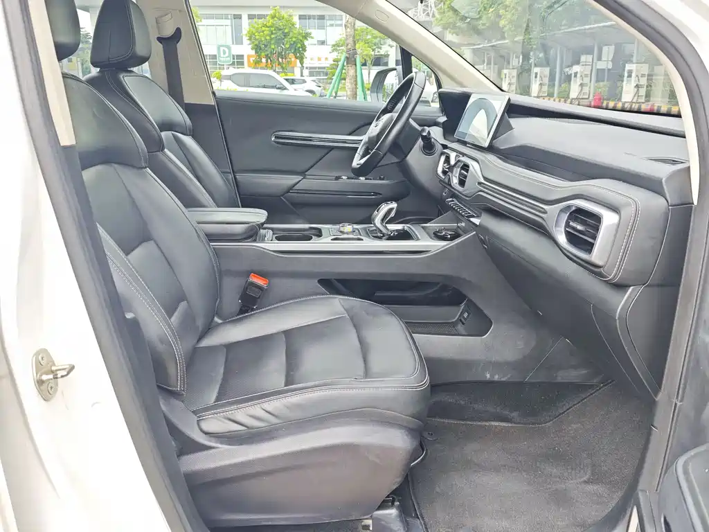 Geely Haoyue 2020 1.8TD DCT Luxury 7 мест