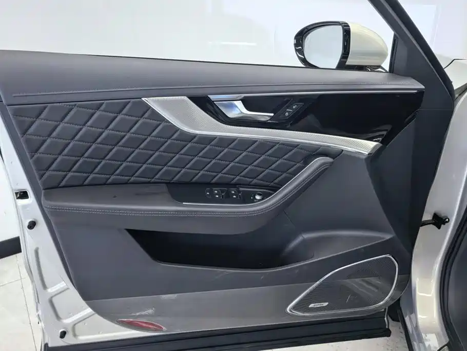 Hongqi Hongqi HS5 — миниатюра 7