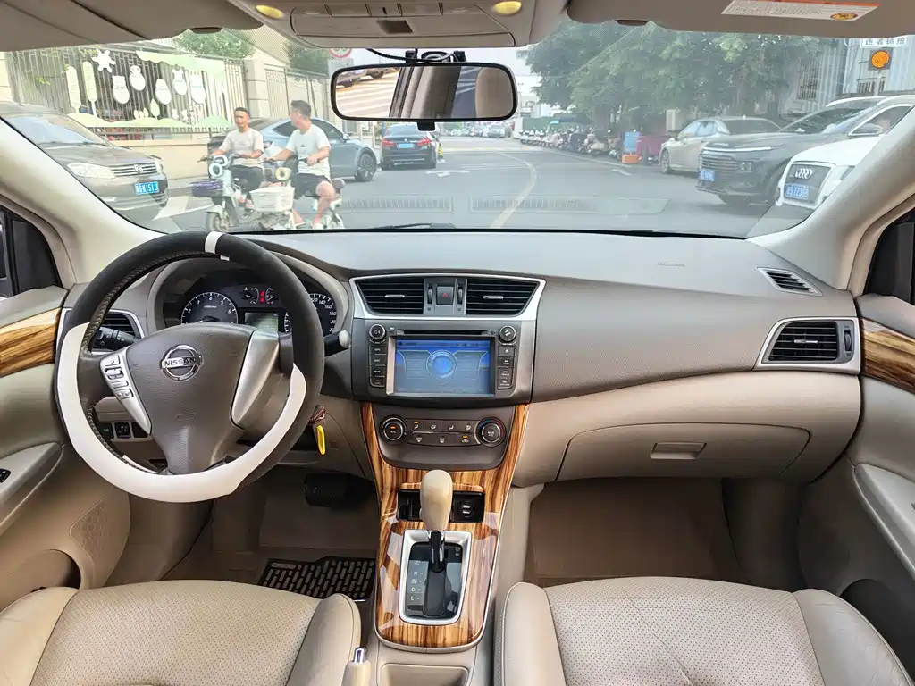 Nissan Sylphy — миниатюра 8