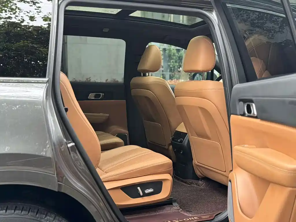 Li Auto Li ONE — миниатюра 6
