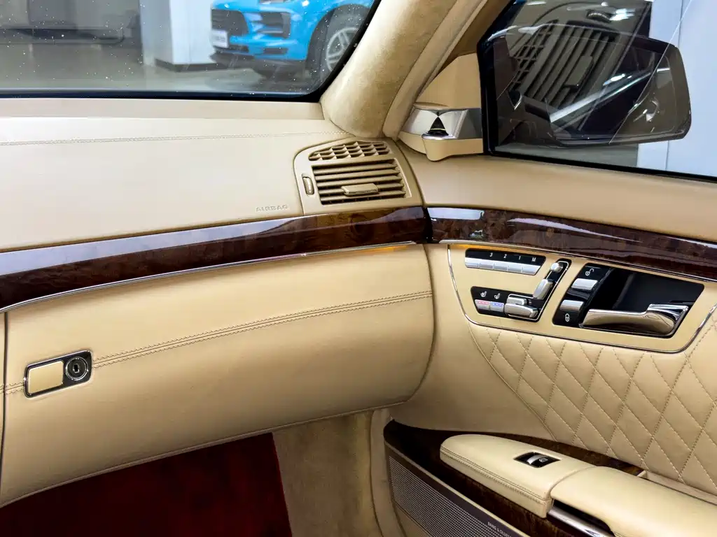 Mercedes-Benz S-Class AMG — миниатюра 24