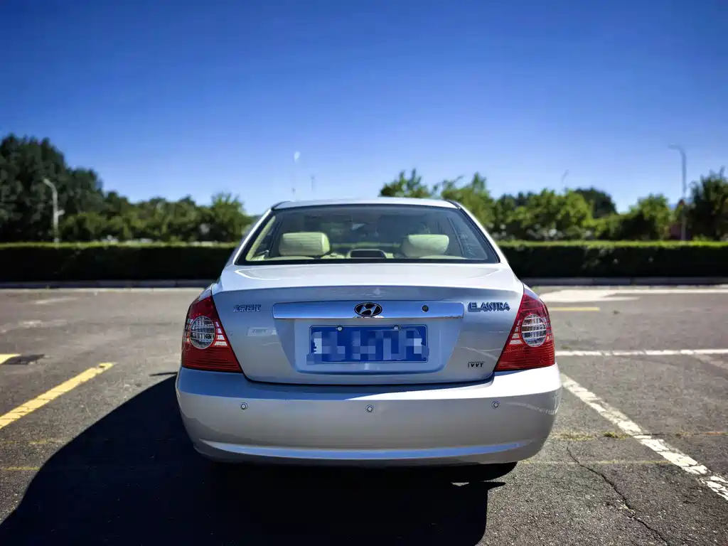 Hyundai Elantra — миниатюра 5