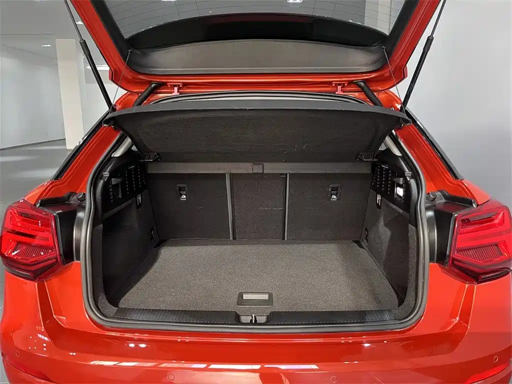 Audi Q2L — миниатюра 9