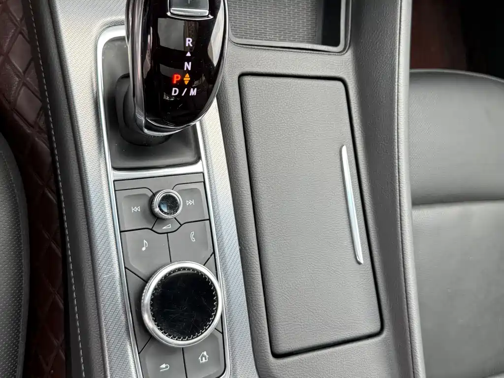 Cadillac CT5 — миниатюра 21